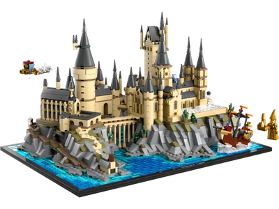 Lego Hogwarts Castle & Grounds